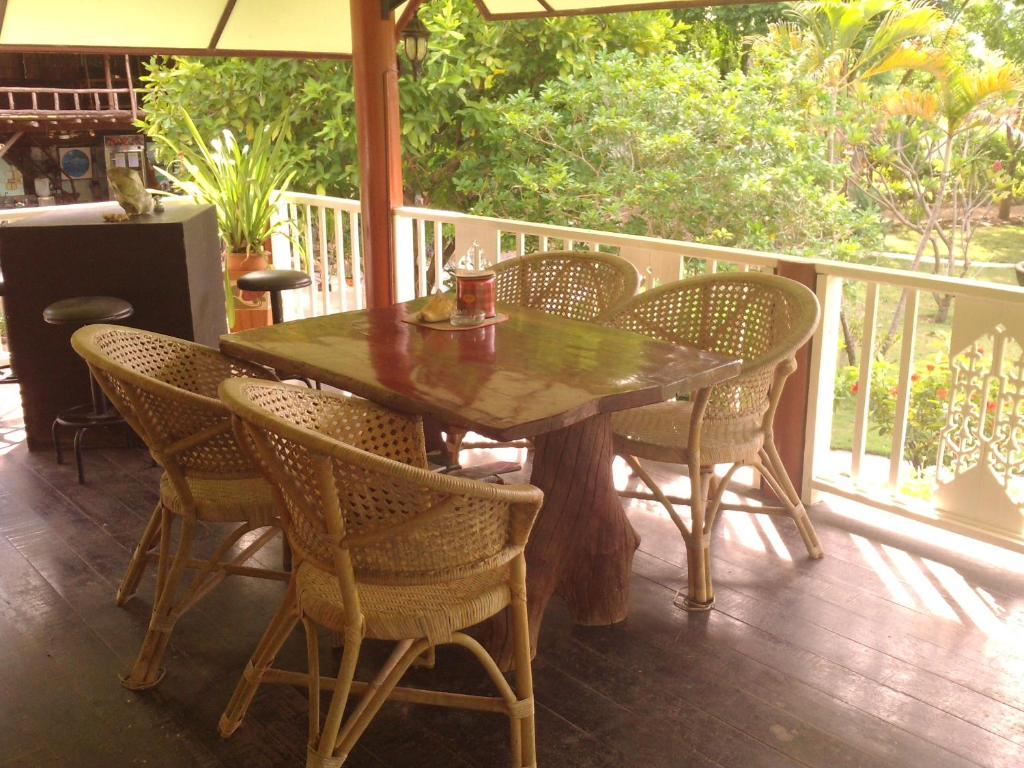 Ban Sabai Sabai Guest House Kanchanaburi Quarto foto